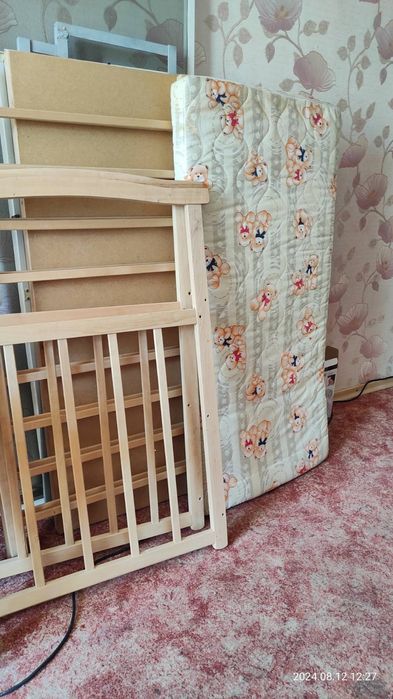 Дитяче ліжечко , стан новий