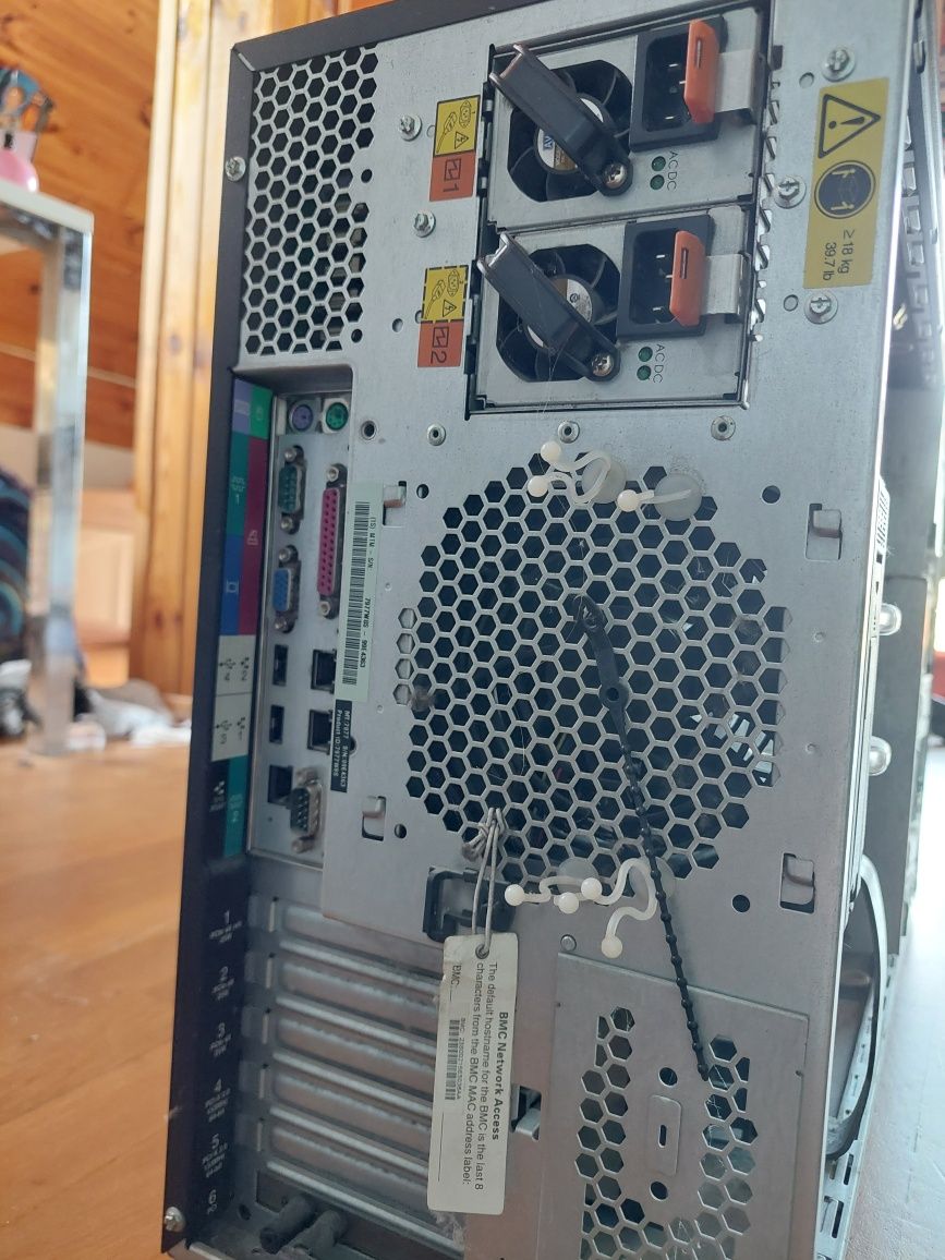Serwer komputerowy IBM system x3500