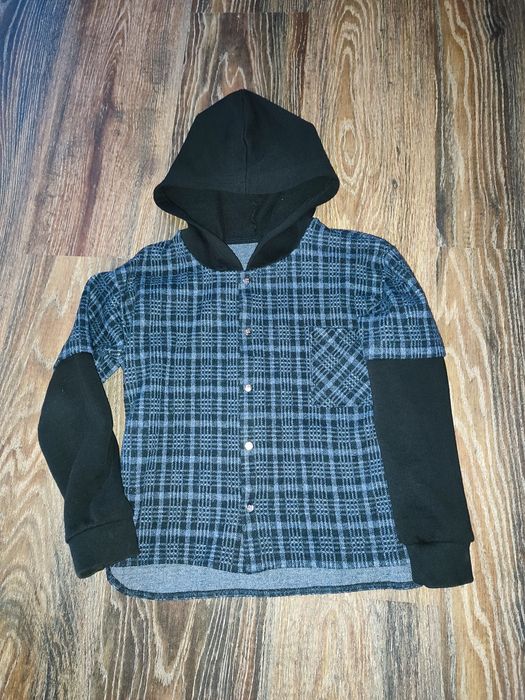 Тепла сорочка з капюшоном ,122 розмір