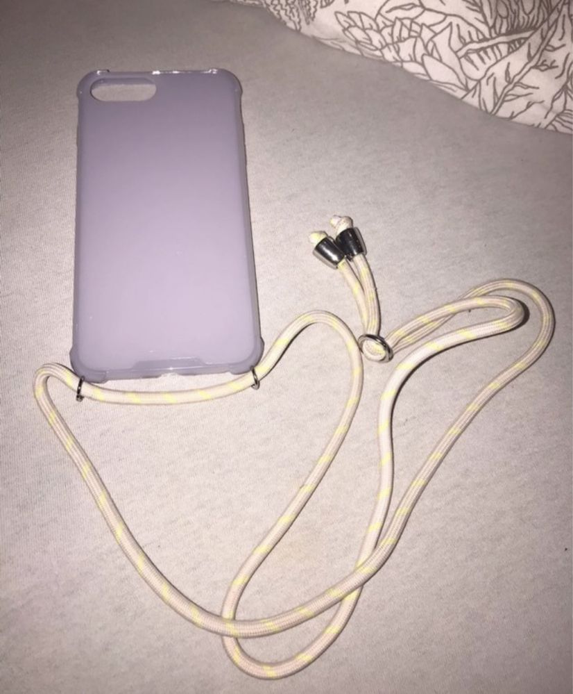 Liliowy case ze sznurkiem iphone 7/8 plus