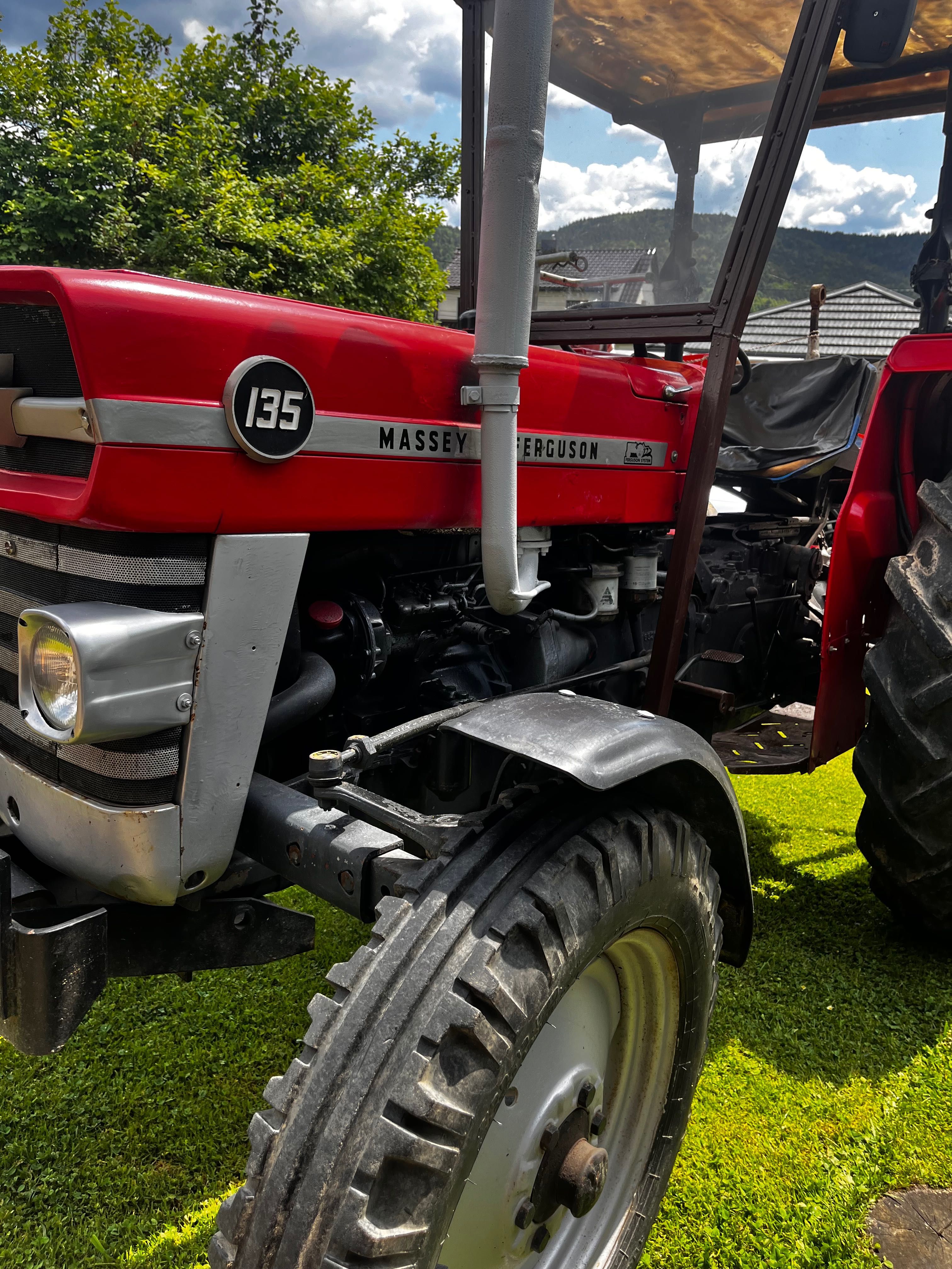 Massey Ferguson 135