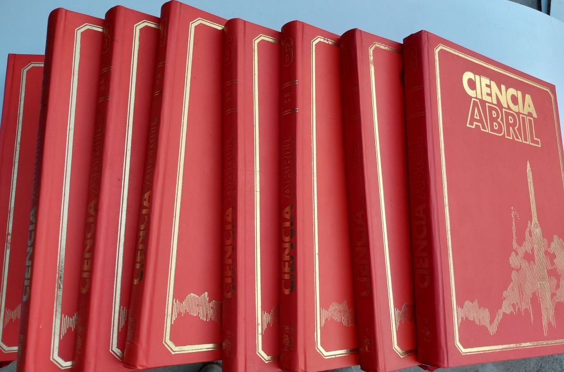 Enciclopedia Abril Cultural.8 Volumes