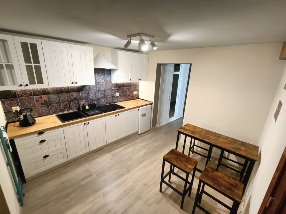 Apartament 3 pokojowy dla 5/6 osób w Centrum