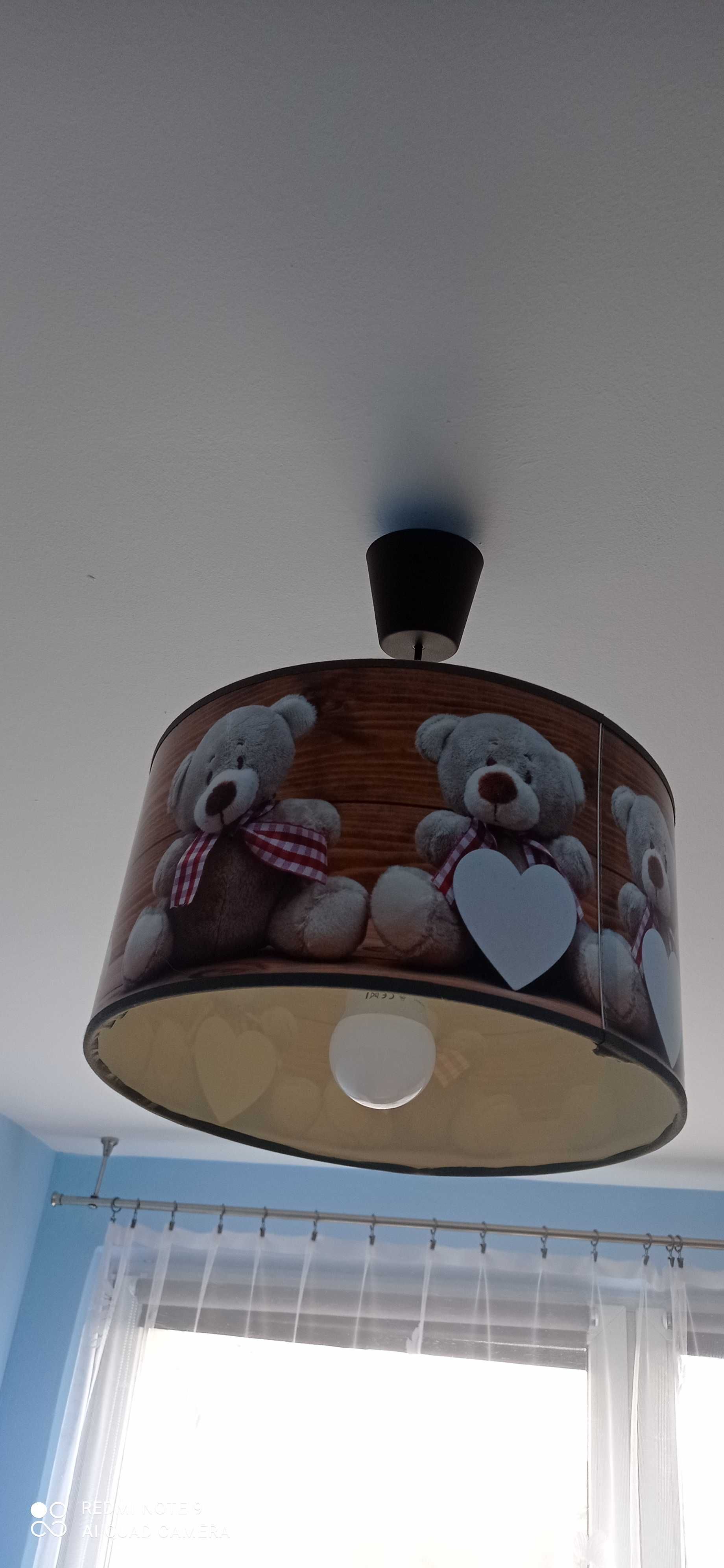 Śliczna lampa dziecięca w misie