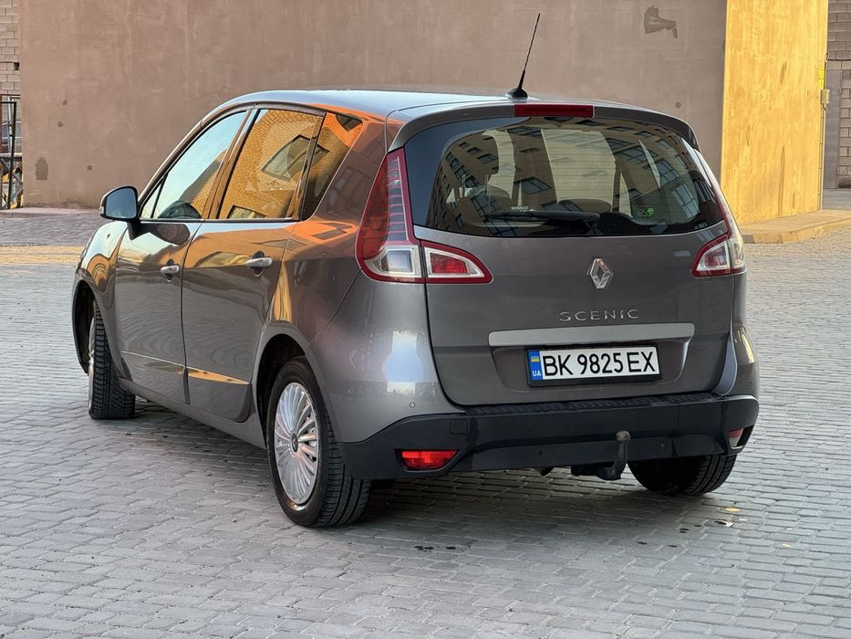 Рено сценік 3 2009 рік 1.5 дизель