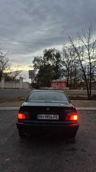 Продам Бмв Е36 м43б18 avt