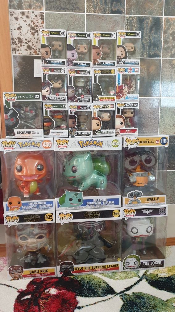 Funko Pops diversos