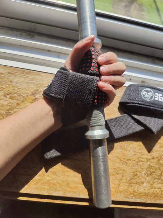Beast Gear Gym Wrist Bands - Faixa de levantamento