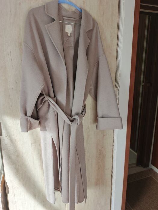 Płaszcz wełniany damski długi rozm.M (ale raczej L/XL).