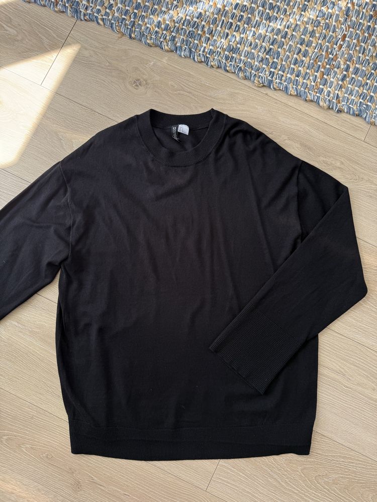 Czarny sweter H&M S