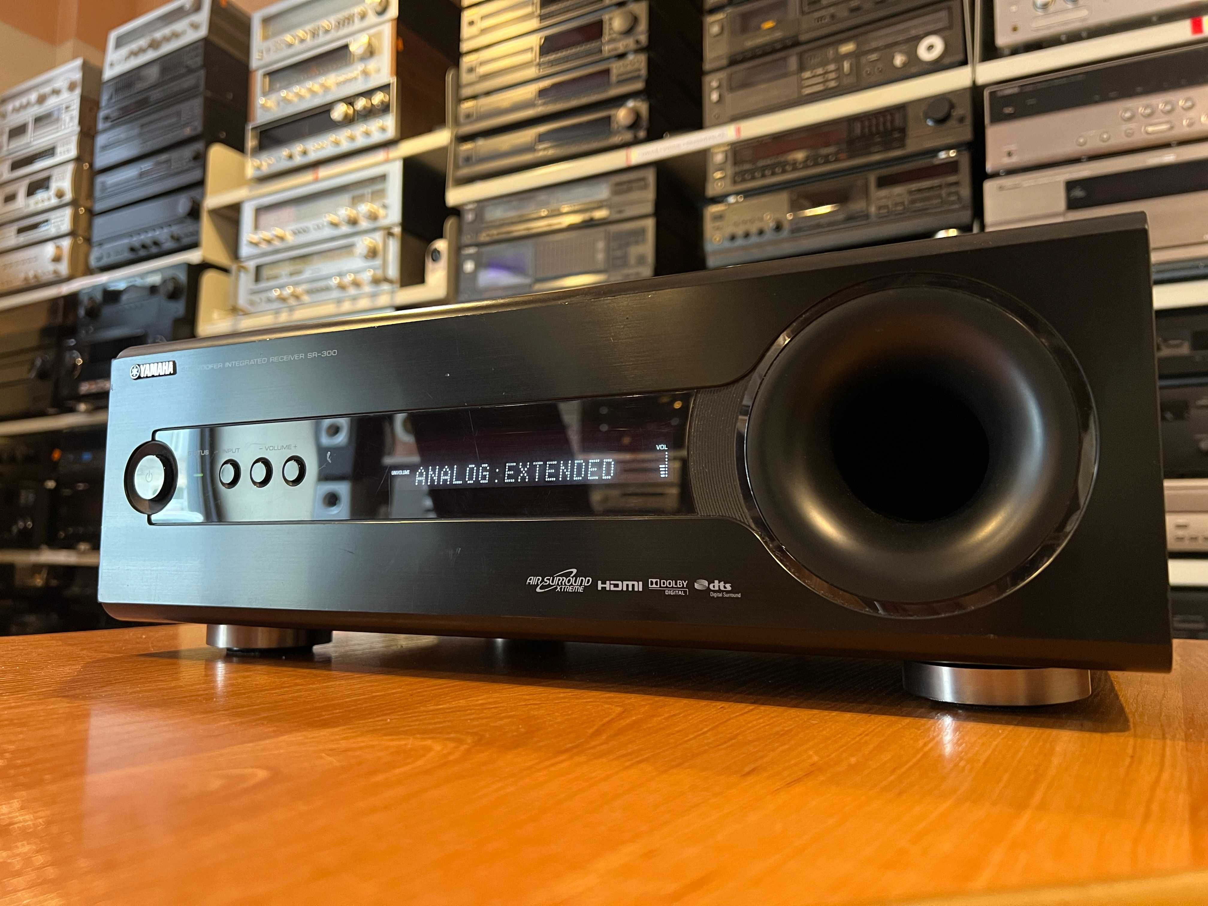 Soundbar Yamaha SR-300 z subwooferem/amplitunerem Audio Room