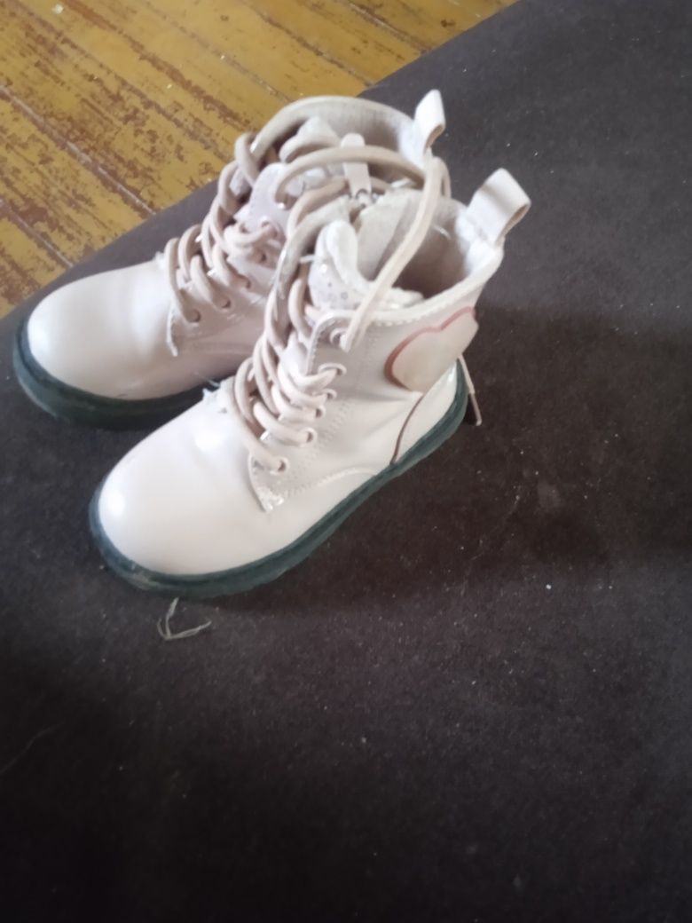 Buty jesienno zimowe