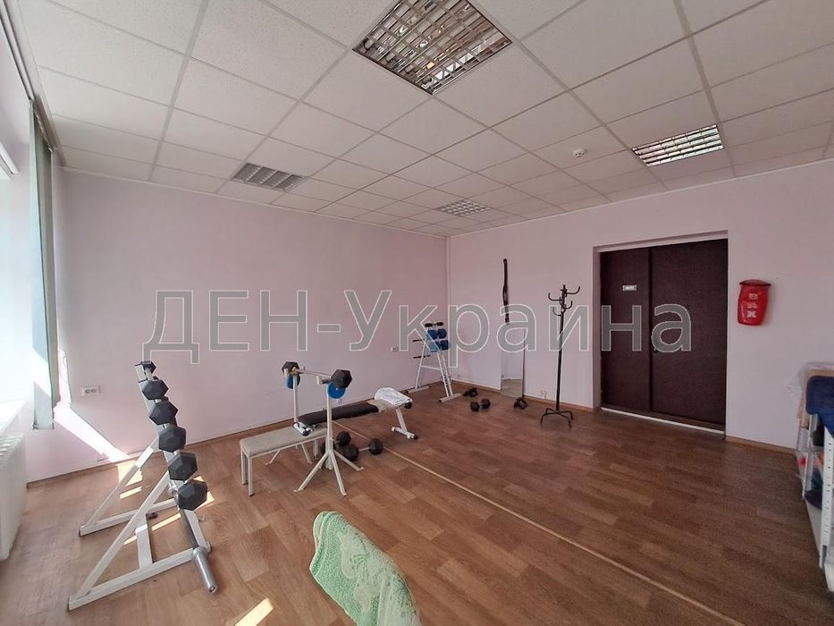 Оренда офісу 30 кв.м., Поділ, метро Тараса Шевченка Без комісії