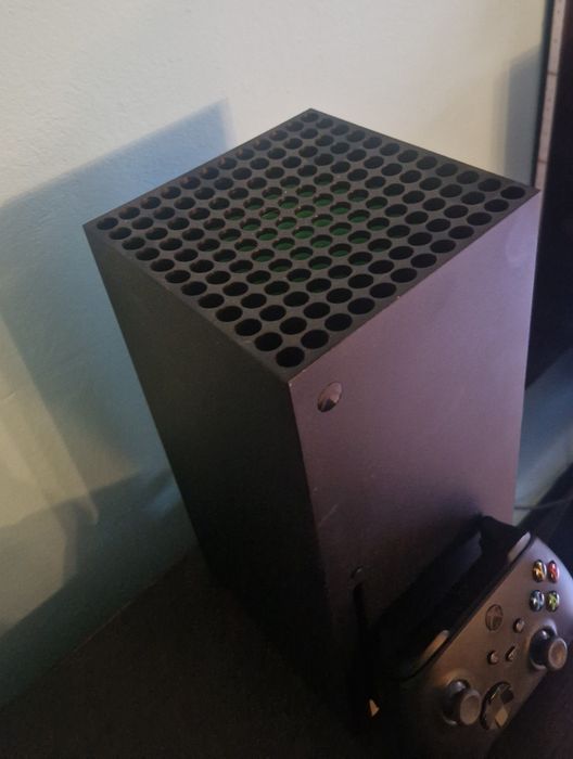 Xbox series X + 6 gier