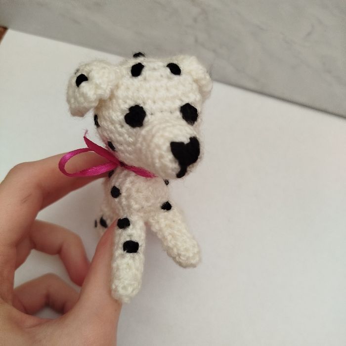 Собачка вязанная игрушка далматинец