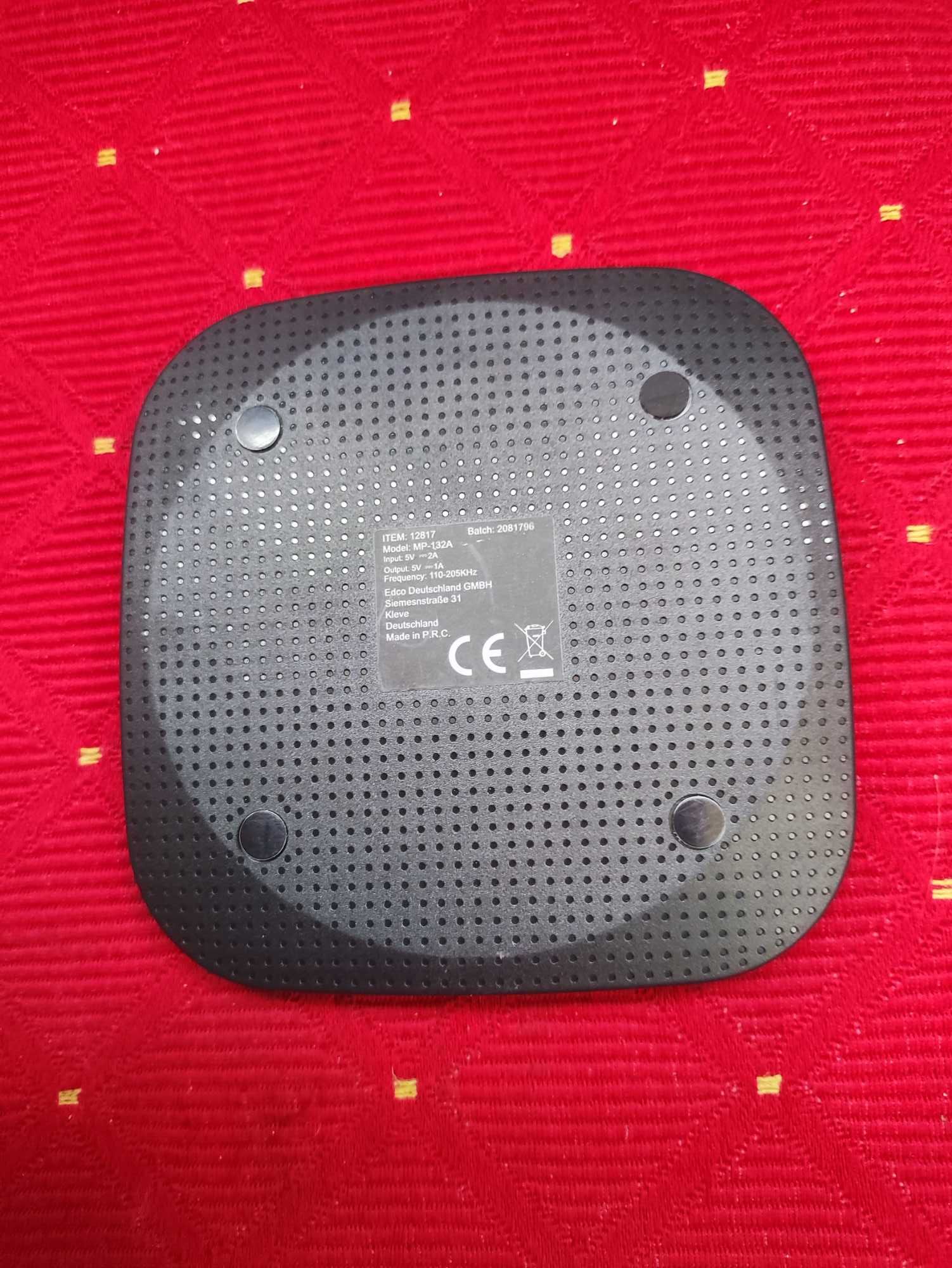 Uniwersalna ładowarka indukcyjna do telefonu smartfon bezprzewodowa Qi