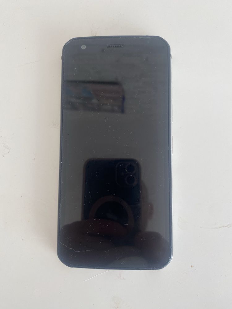 Sprzedam telefon cat s52