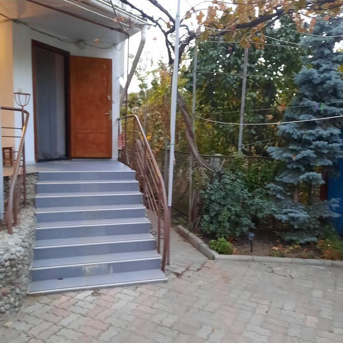 Сдам дом от хозяина в долгосрочную аренду на 8 ст Большого фонтана