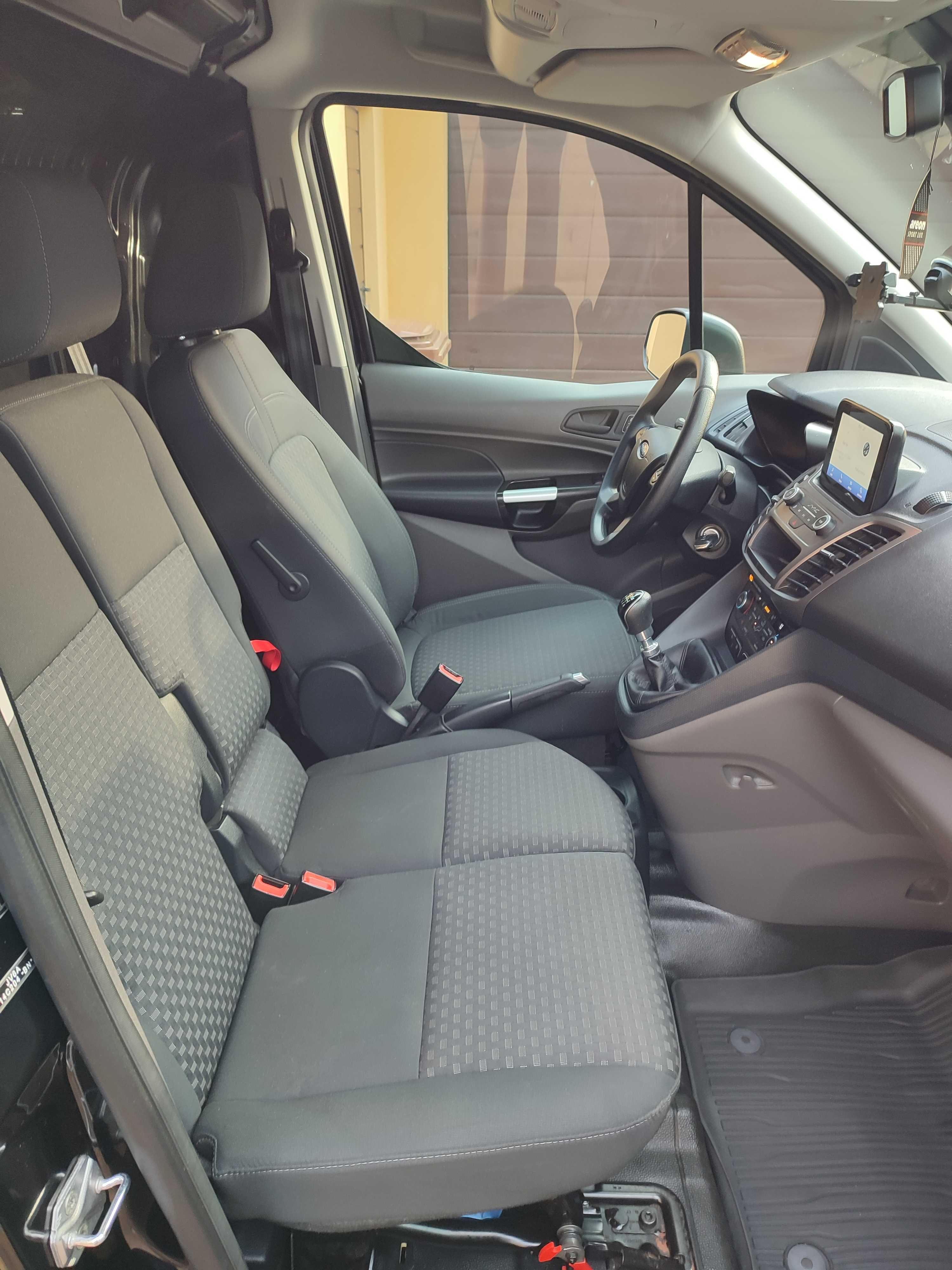 Ford Transit Connect wersja Long