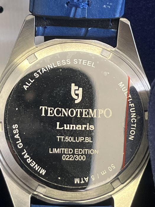 Relogio Tecnotempo novo com mez dia e semana