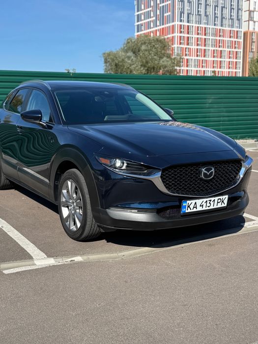 Mazda CX-30, рік 2023.