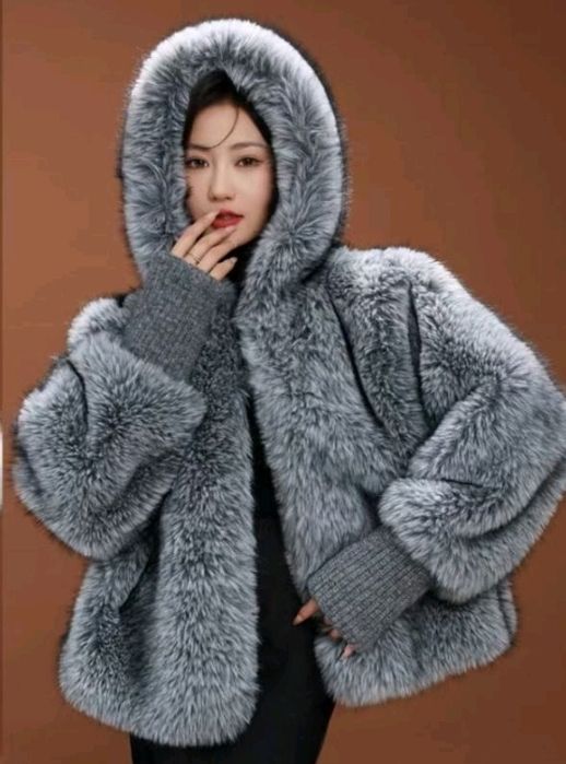Шуба з екохутро типу ZARA