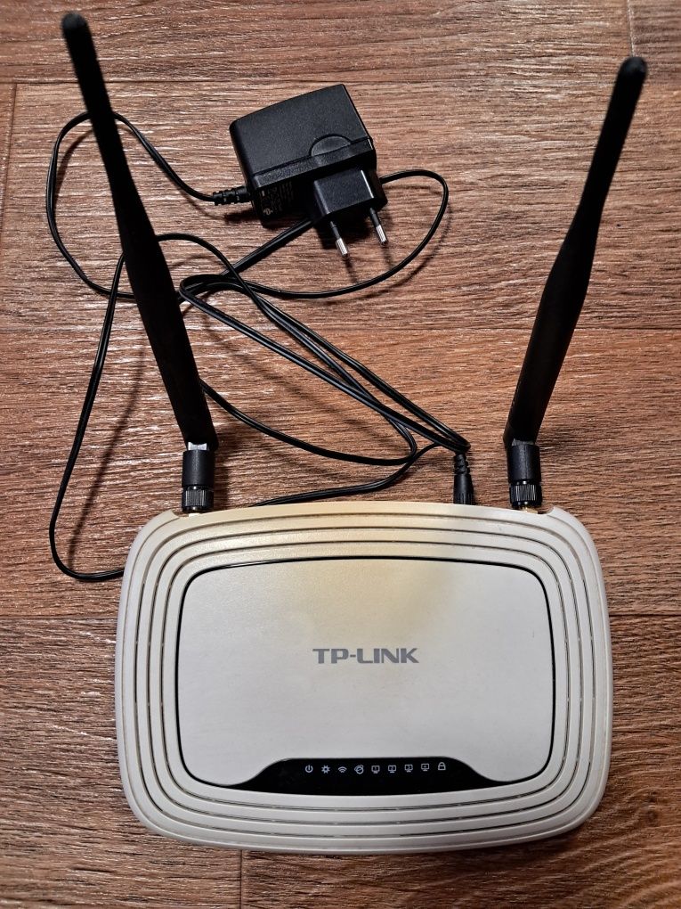 Безпровідний маршрутизатор TP-LINK