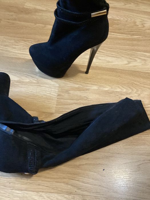 Подарок женщин и девушек