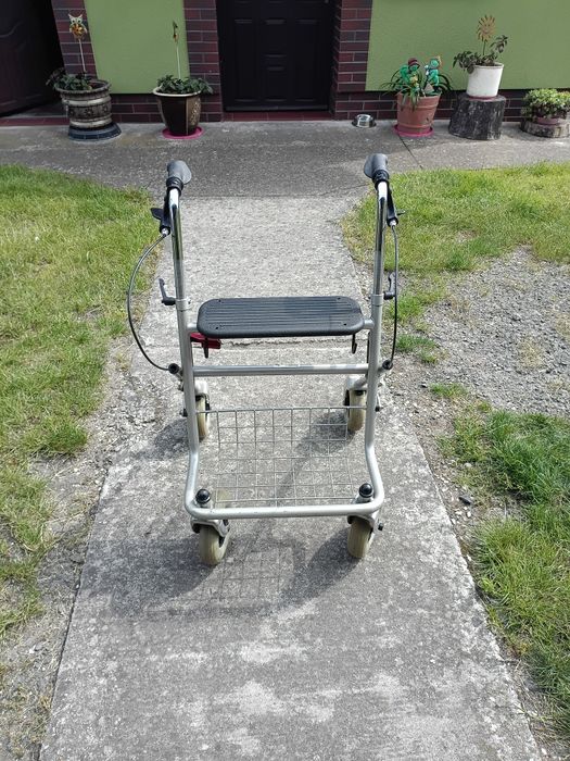Rollator, podpórka kołowa. Stan bardzo dobry