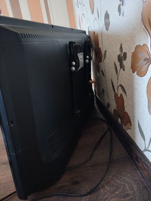 Смарт телевизор 32 дюйма