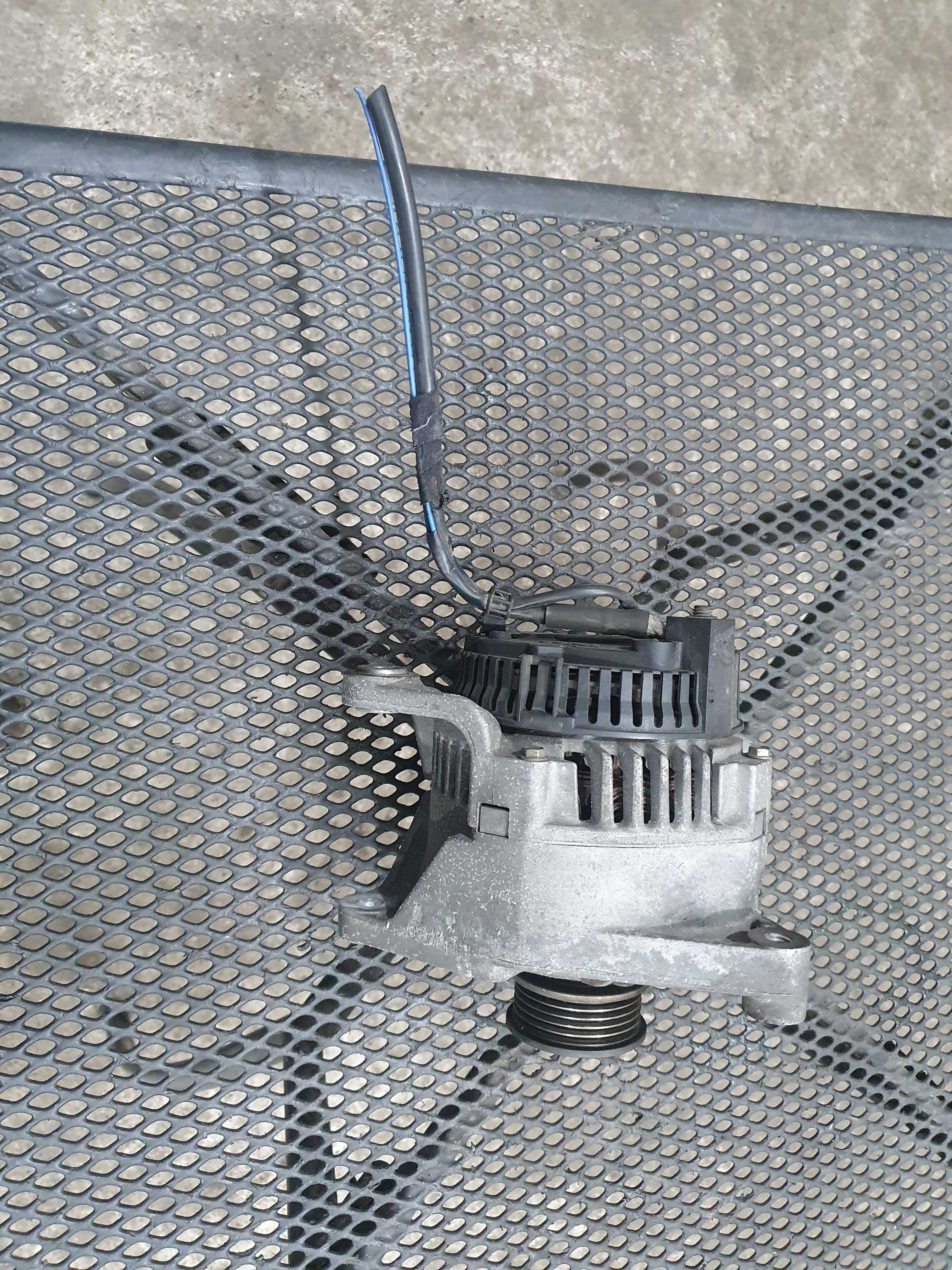 Alternator Vw Passat b5 1.6 benzyna AHL