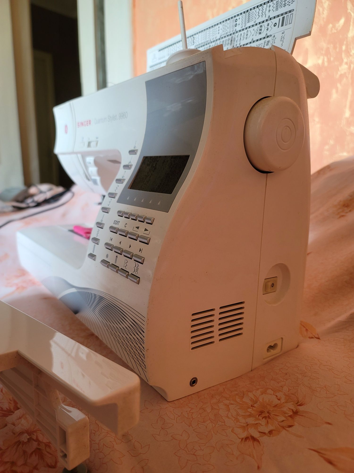 Нова Швейна машина Singer Quantum Stylist 9960
