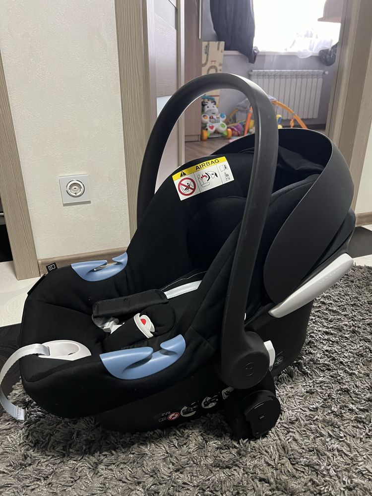 Автокрісло Cybex silver