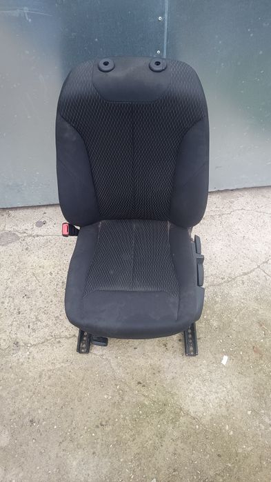 BMW F30 fotel przód lewy Anglik uk materiał welur