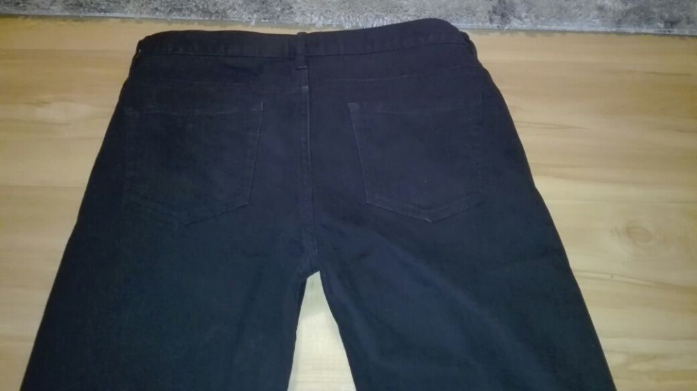 Meskie skinny fit rozm L/XL. H&M