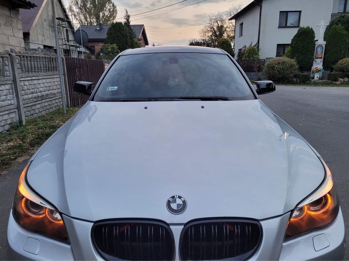 Obudowy Lusterek Nakładki BMW E60 E61 E63 Czarny Połysk / Carbon