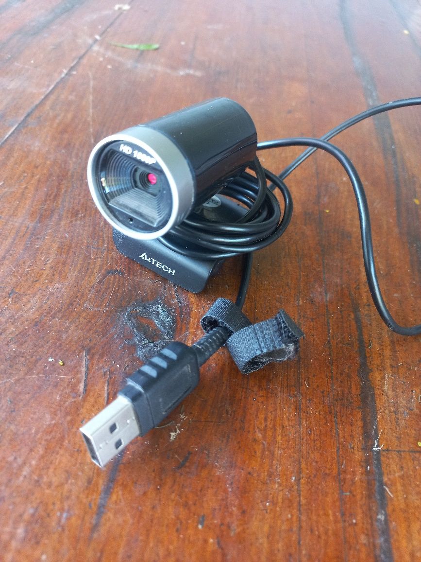 Продам веб-камеру  A4Tech PK 91OH.