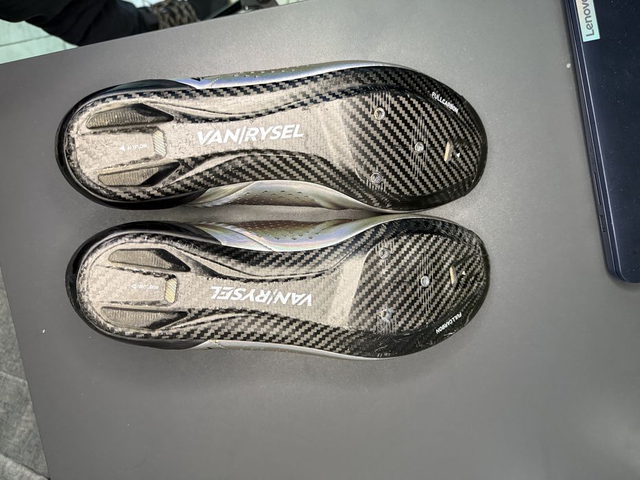 Buty szosowe Van Rysel Carbon r44