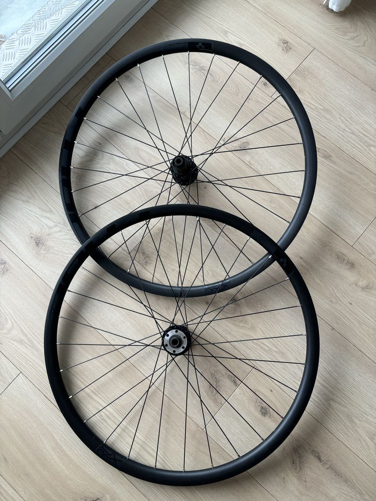 Koła Cube RA 0.8 CX Alexrims 0.8 disc