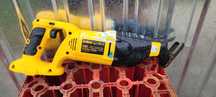 Dewalt piła szablasta lisi ogon Dc380