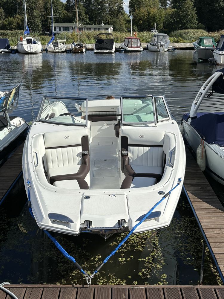 COBALT 24SD Motorówka 2014 Metcruiser
