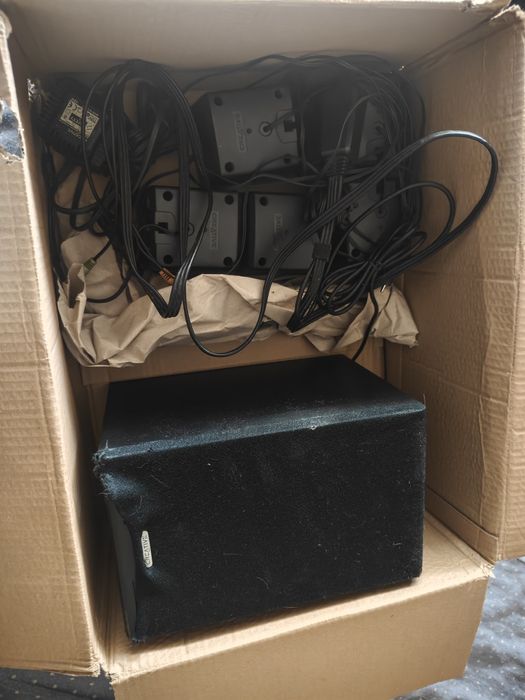 Colunas creative 5.1