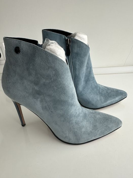 Полусапожки из замши