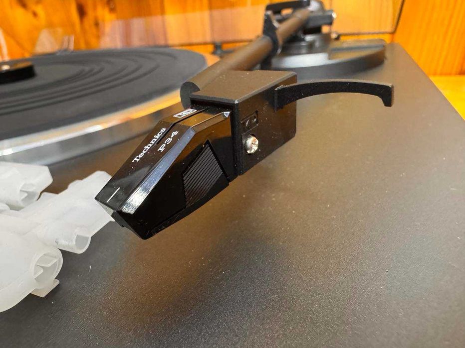 Gramofon TECHNICS SL-BD20D (super stan)