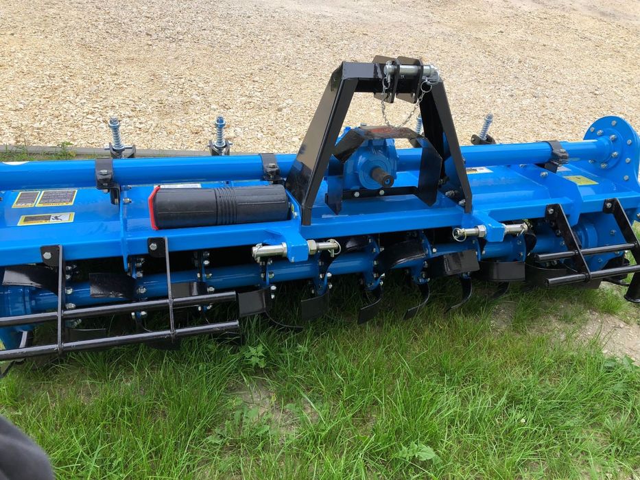 glebogryzarka Agrostar zawieszana do traktora Dostawa