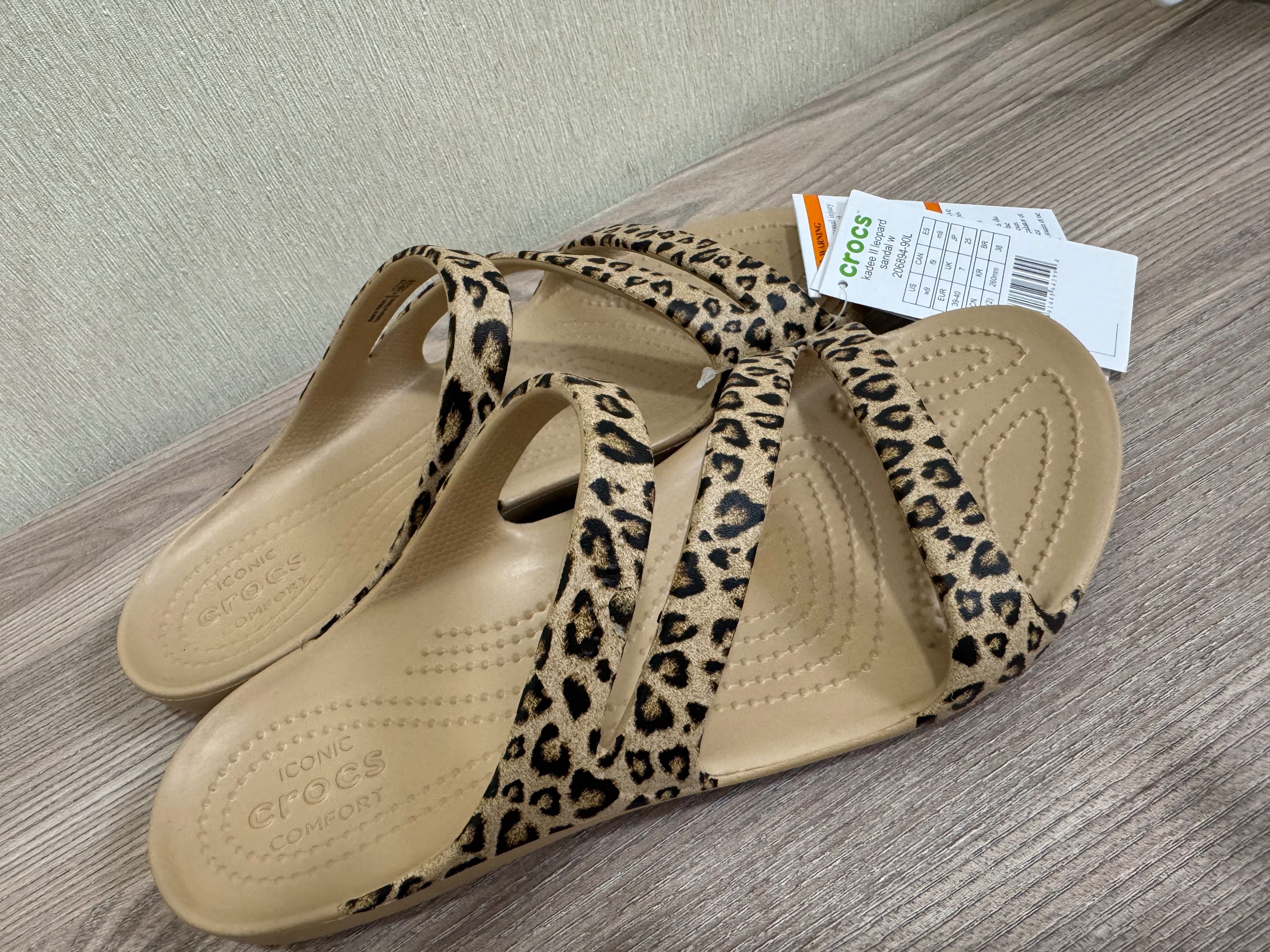 Шльопанці Crocs жіночі leopard 206894-90L нові
