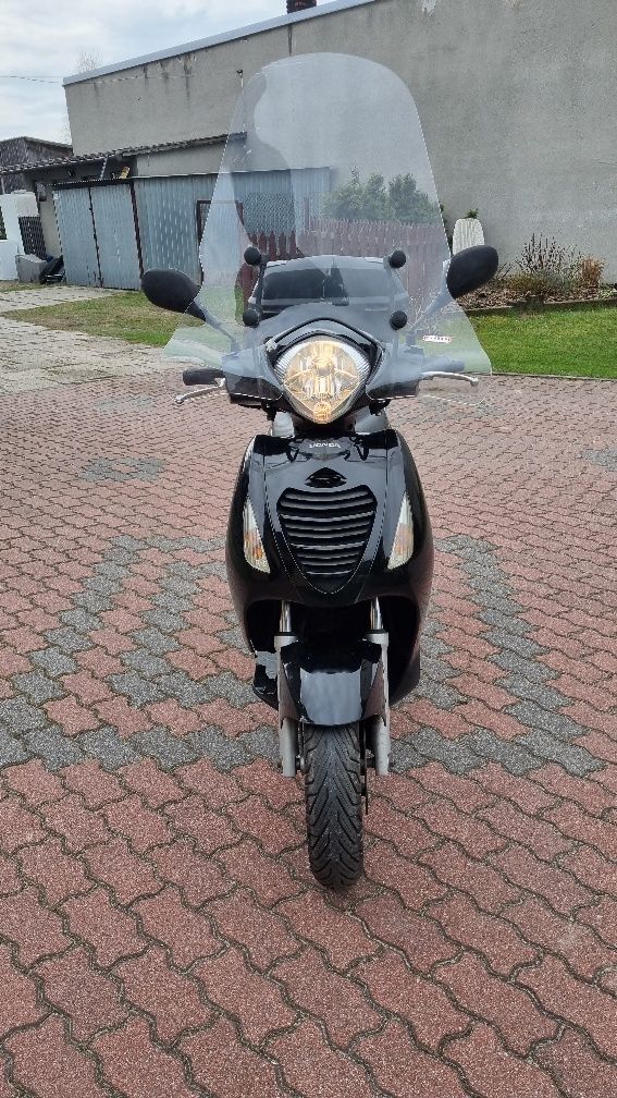 Honda Ps 125 i skuter