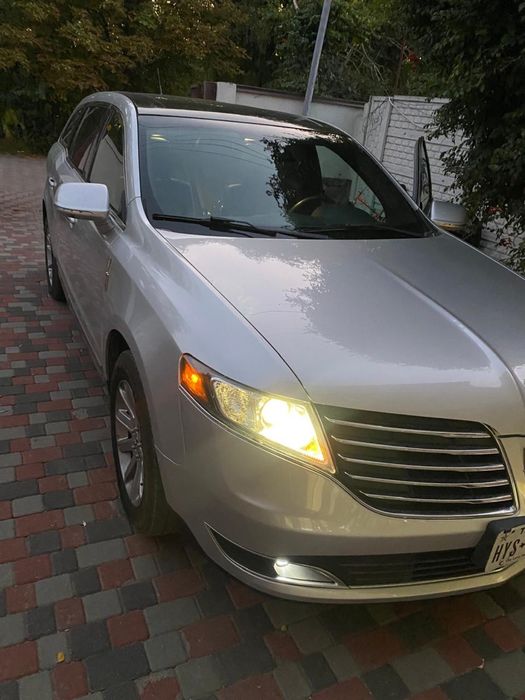 Lincoln MKT 2019 Limited Town Car