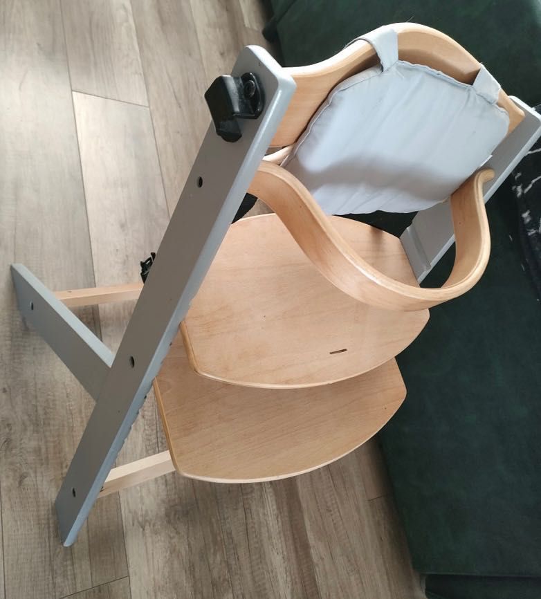 Krzesełko do karmienia Kinderkraft, Enock
