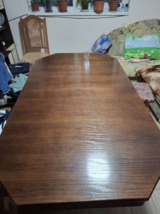 Продам стіл розсувний